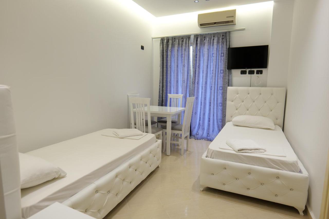 Hotel Dior ซารานเดอ ภายนอก รูปภาพ